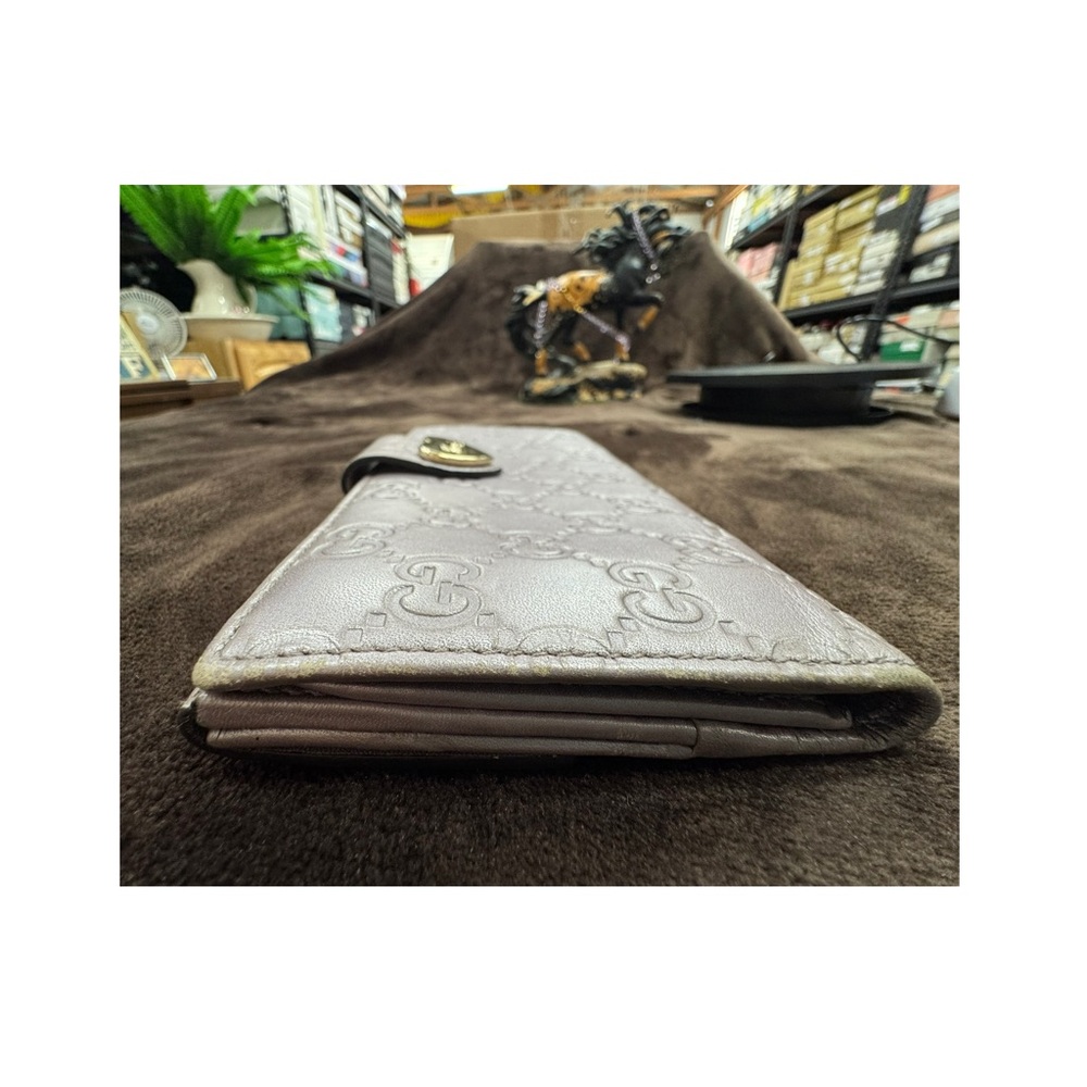 Gucci Women's Metallic Pink calf leather Wallet EUC - Picture 6 of 10